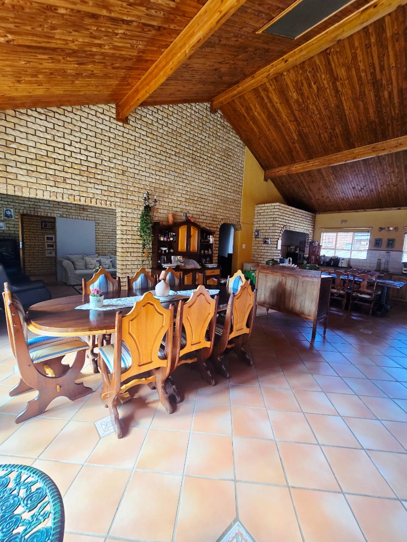 4 Bedroom Property for Sale in Flamwood North West